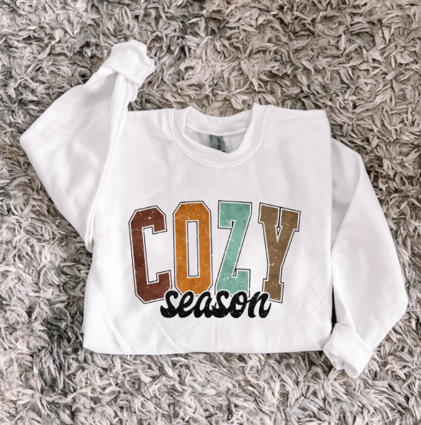 Cozy Season - Sweatshirt